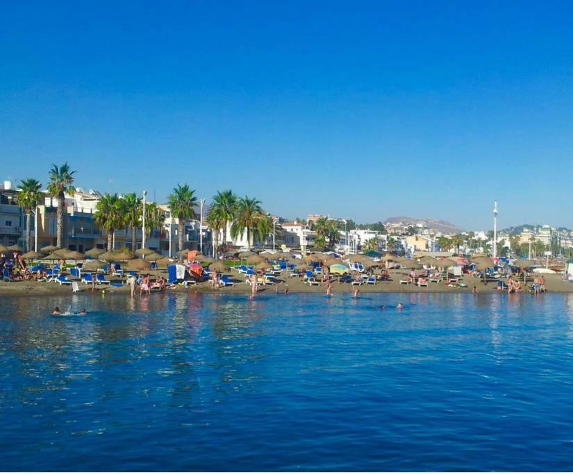 Casa Pedregalejo. Grupos-familias Hébergement de vacances